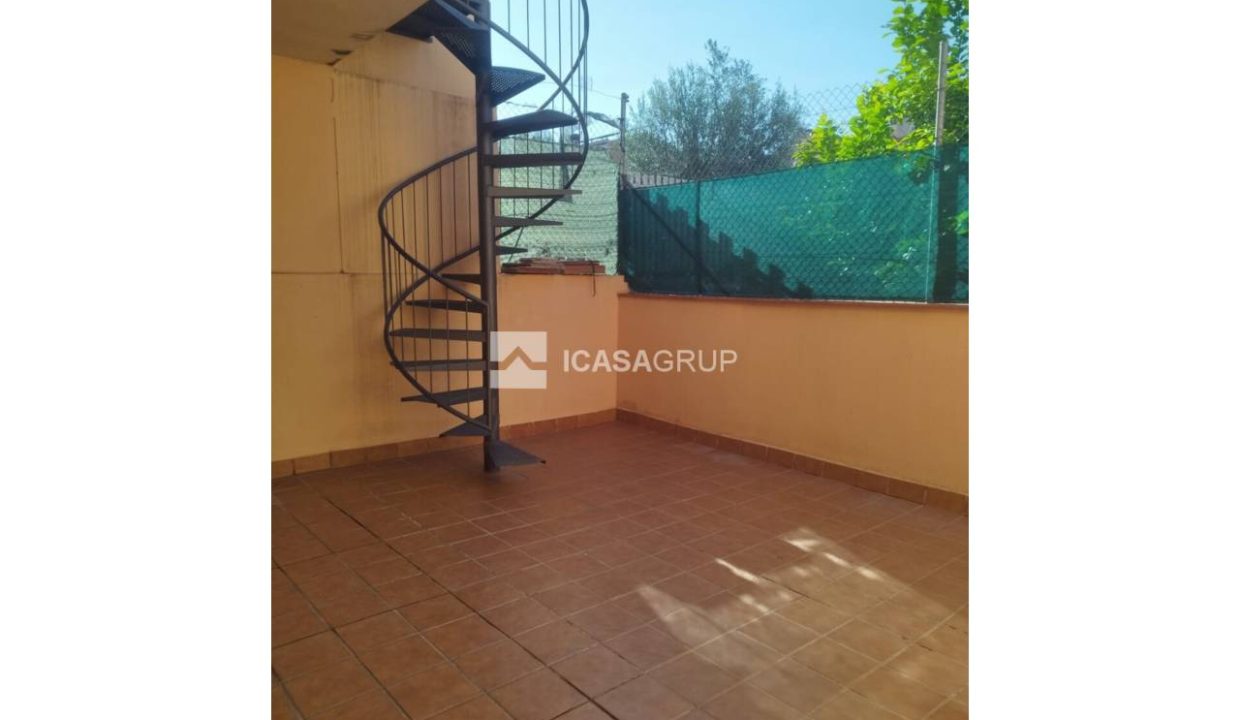 1168_58404335972_777c0a5e-a626-44a0-8cb0-19bcbcdd496e