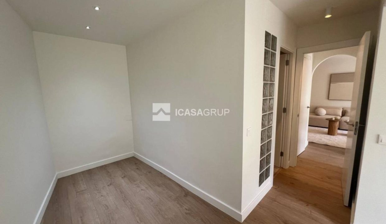 1168_59168538741_0c3ab1d0-2c96-41d2-8909-b42bc068139a