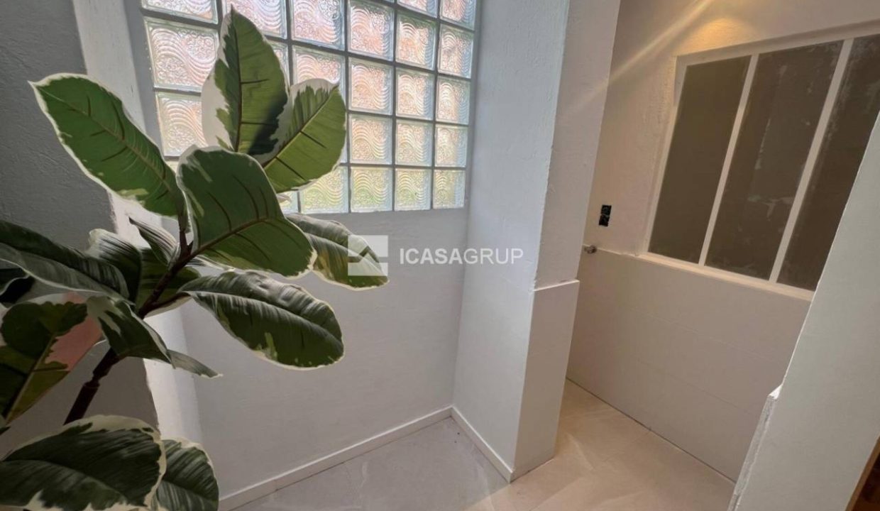 1168_59168538741_4fee332d-7d37-49d9-8f6f-45e848e4f8c6