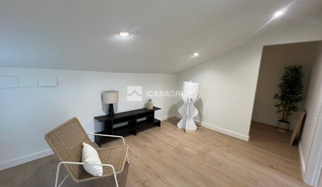 1168_59168538741_6df75bda-ca2c-4858-b410-80ea6d2b57cc