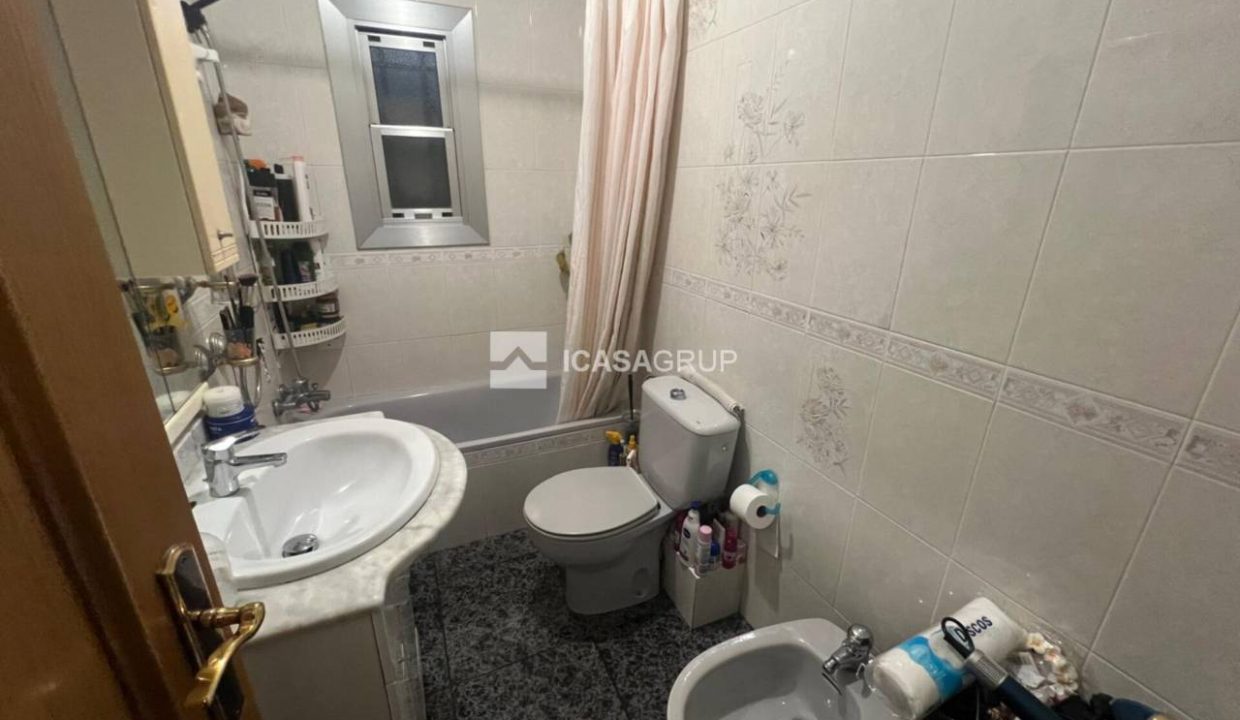 1168_59197105621_df7ffe4b-d740-44bd-9160-911a7e962a77