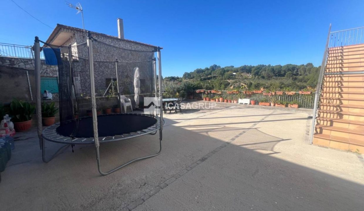 1168_59207681430_b63e9dcf-cbd8-41cd-a682-891d2fe0e406