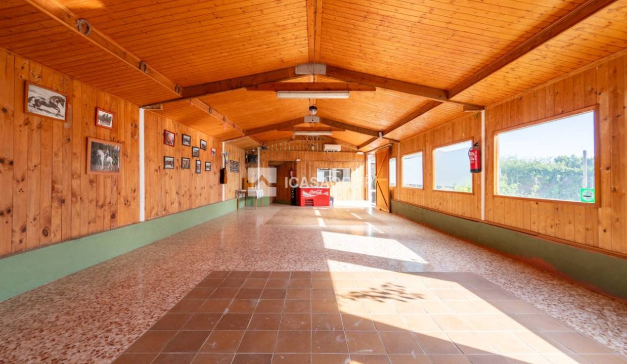 1168_60000892176_5f2ba69d-01c0-4b79-b8c2-baac0d3b5cc9