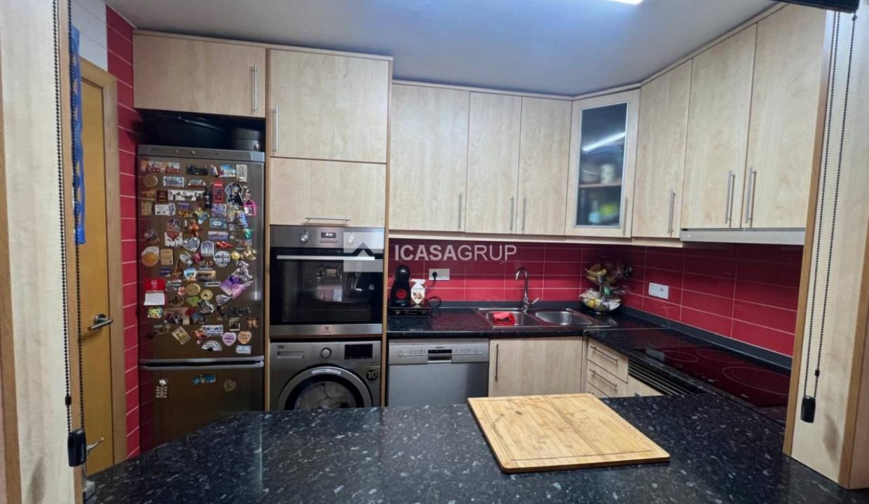 1168_60072911730_79ee9217-5347-436a-b435-e3fb5cbf770b