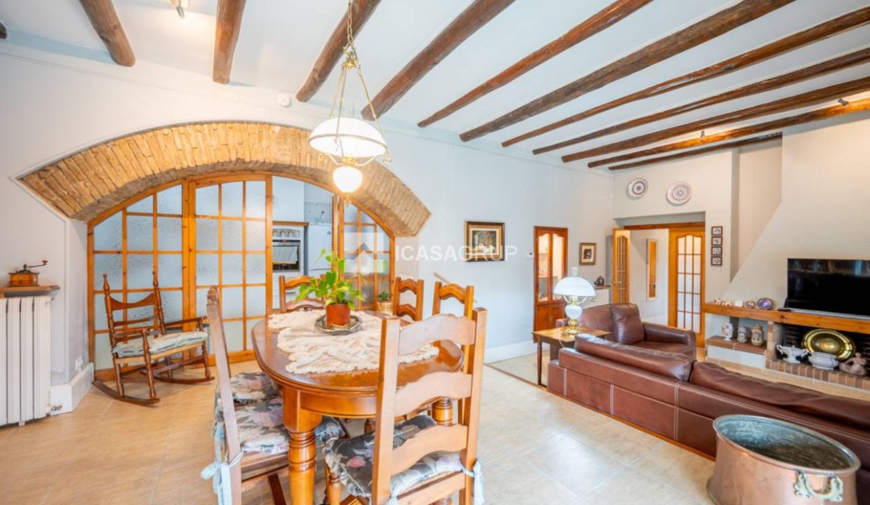 1168_60931843759_01944576-4034-4357-9c8e-bd058db99cb9