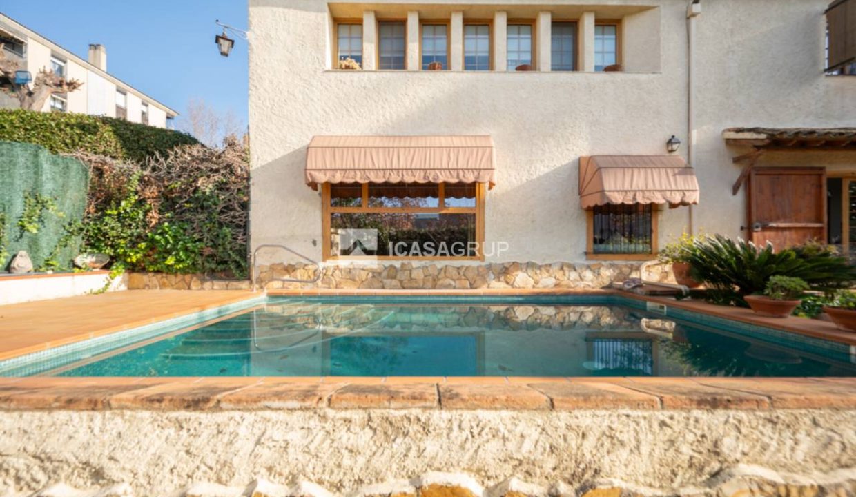 1168_60931843759_08dc0d59-2d9e-4994-858f-cb510528b936