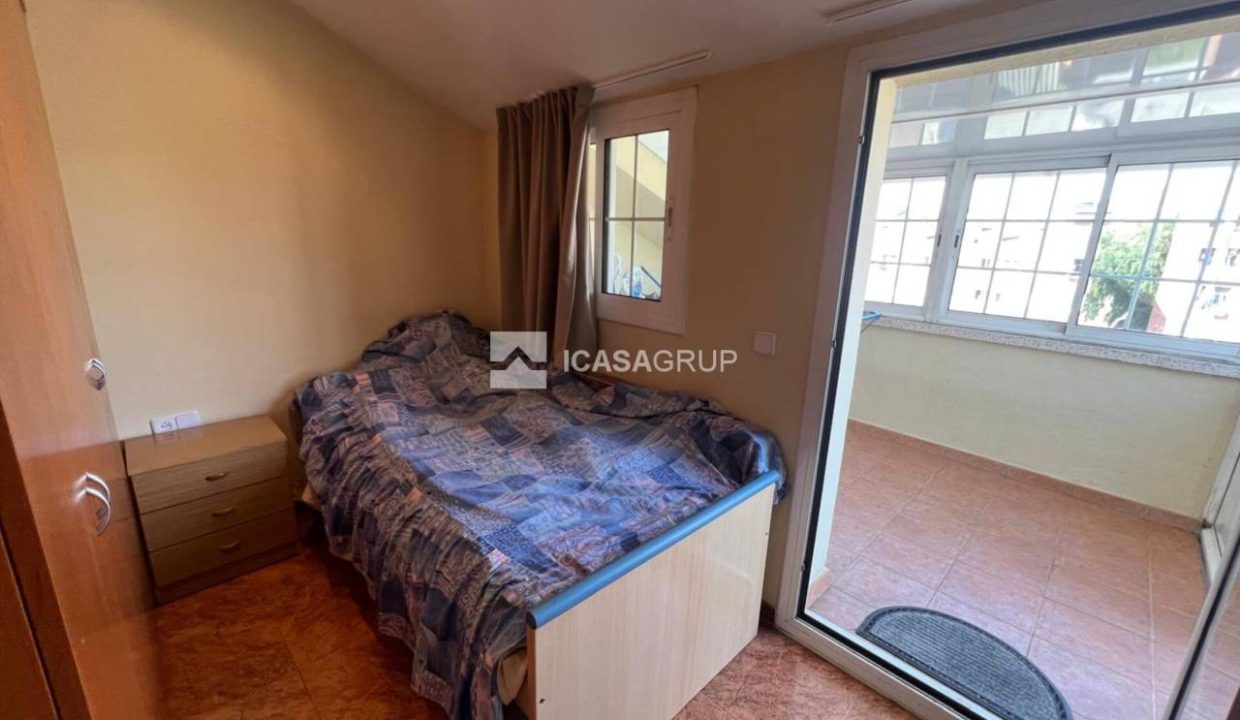 1168_62573344918_9db9ab32-df1e-4859-aaf3-0ff8040d4119