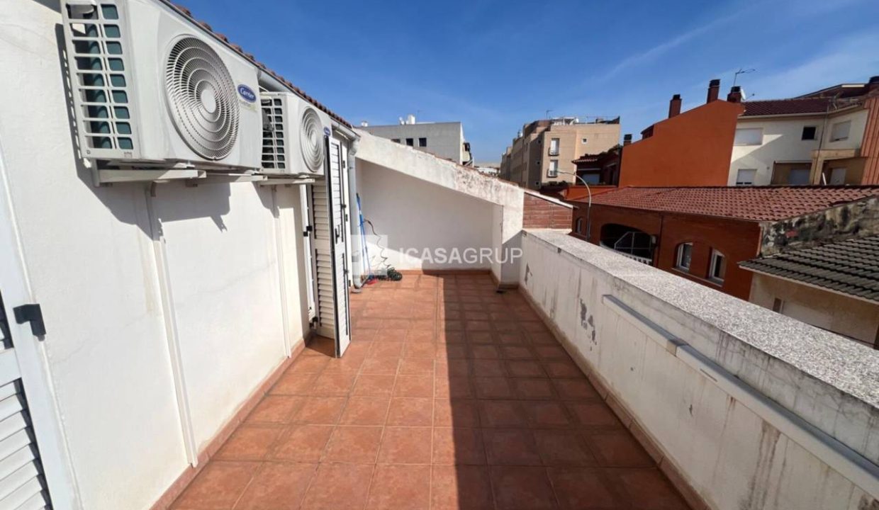 1168_62573344918_ddaea0c1-dc2d-44d5-9622-f34d9496997d