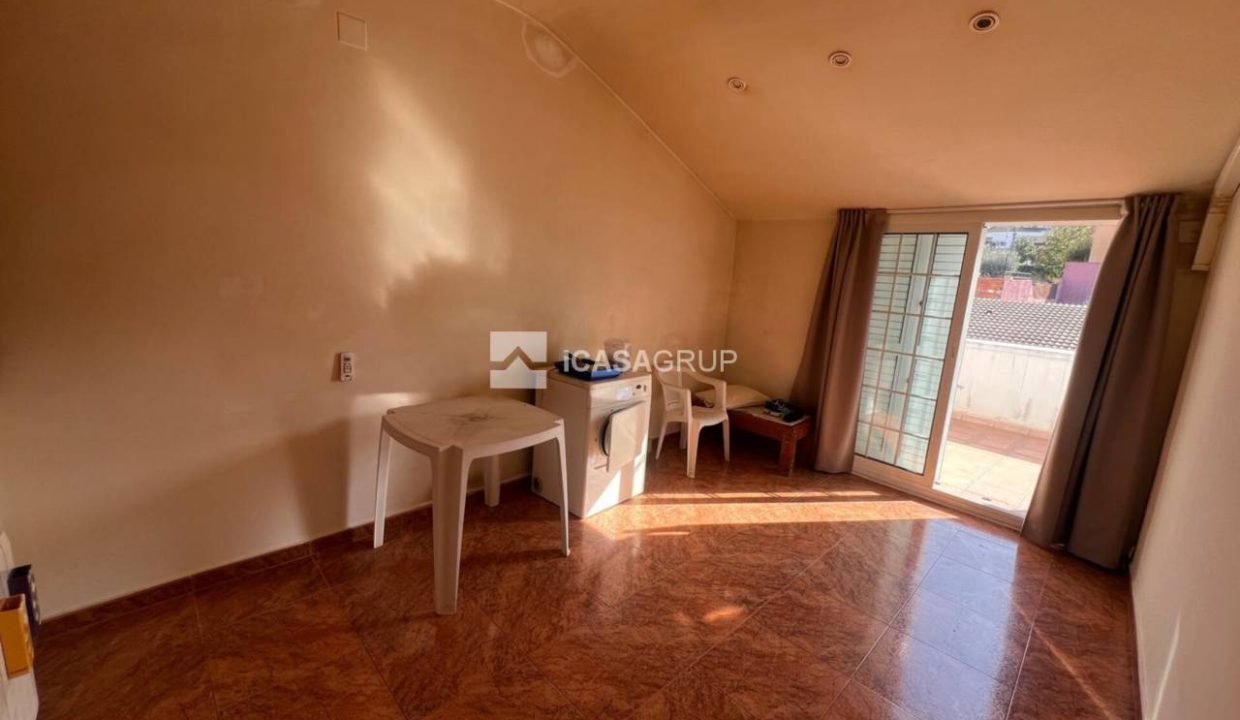 1168_62573344918_f6d23b3e-1c92-40dc-85d7-1456ccf83654