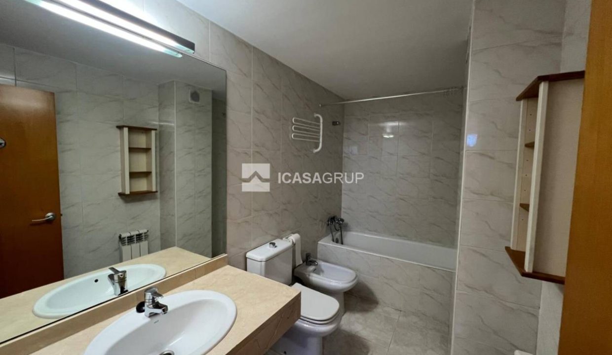 1168_62578406737_2b7c1bb1-c9d0-4eaf-86c5-00fb185f53f2