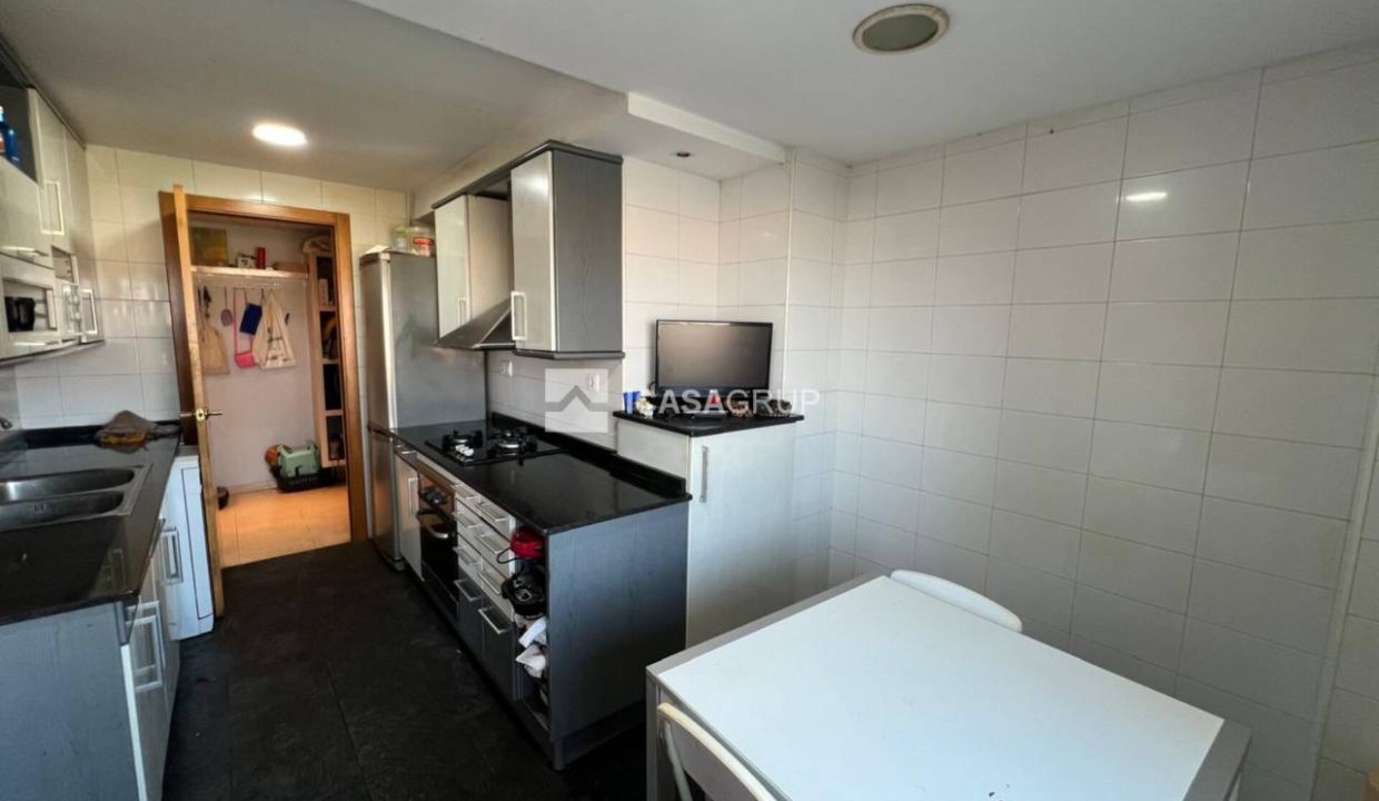 1168_62584957527_e42e868a-7a4a-410e-9f8b-7b445a1221d2